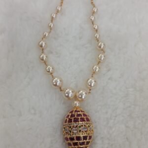 Stone ball chain