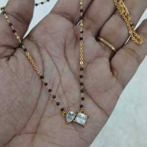 Black diamonds with simple pendant