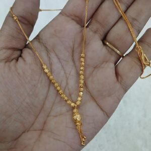 Sleek chain