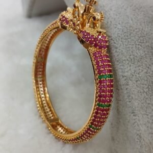 Gold copy ruby kada