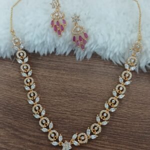 Ruby & uncut neck set