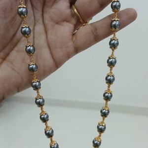 Black swarouski kattu theega chain with flower caps
