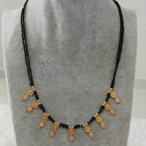 BLACK spinel Lakshmi kasu chain