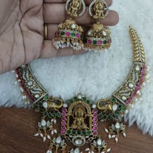 Multi kundan set