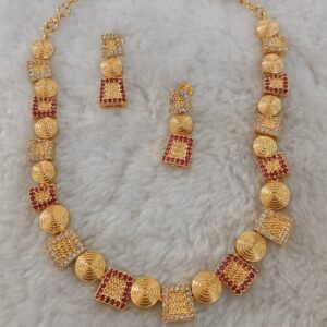 Geometrical Pattern neck set