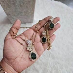 Green stone Victoria simple set