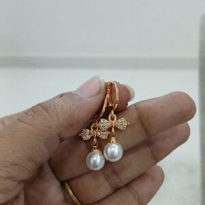 Double leaf pearl drop