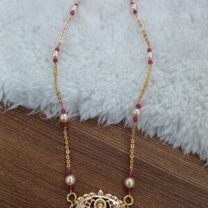 Lakshmi stone pendant with manulu