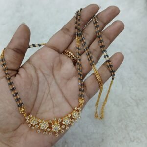 Long blackdiamonds with stone pendant (kattu theega)