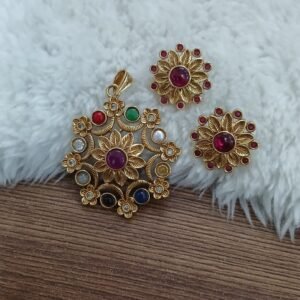 Navrathana pendant with studs