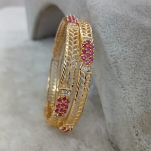 Ruby with uncuts cutting bangles