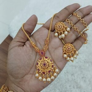 Round shape pendant with earrings (FULL PINK)