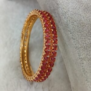 Square glasscut (RUBY)