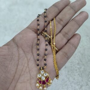 Jadau pink pendant with Blackdiamonds