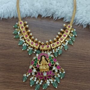 Lakshmi with jadau kundan naan necklace