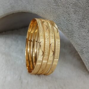 Flat plain with cutting bangles (set of 4)