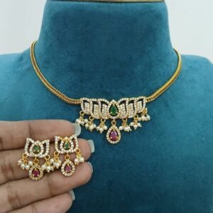 Simple Lotus neck set with earrings