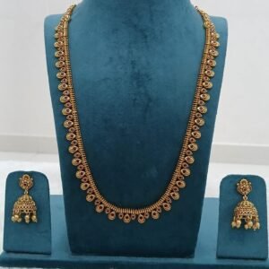 Long nakshi simple haaram with earrings