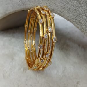2.10 Oval uncuts plain Micropolish bangles (set of 4)