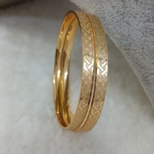 2.6 Flat self cutting plain Micropolish bangles (set of 2)
