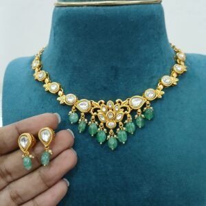 Real kundan neck set with screw back earrings