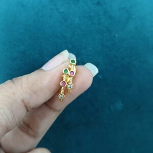 Multi stone simple J studs
