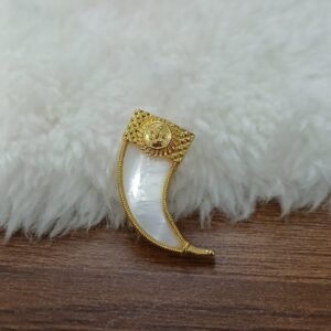 Gold polish simple Surya Bhagavan puligoru pendant with small back openable hook