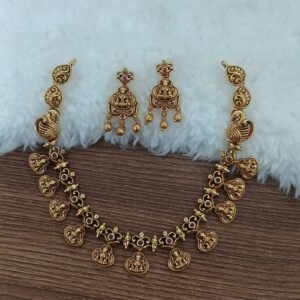 Full nakshi lakshmi neck set with earrings